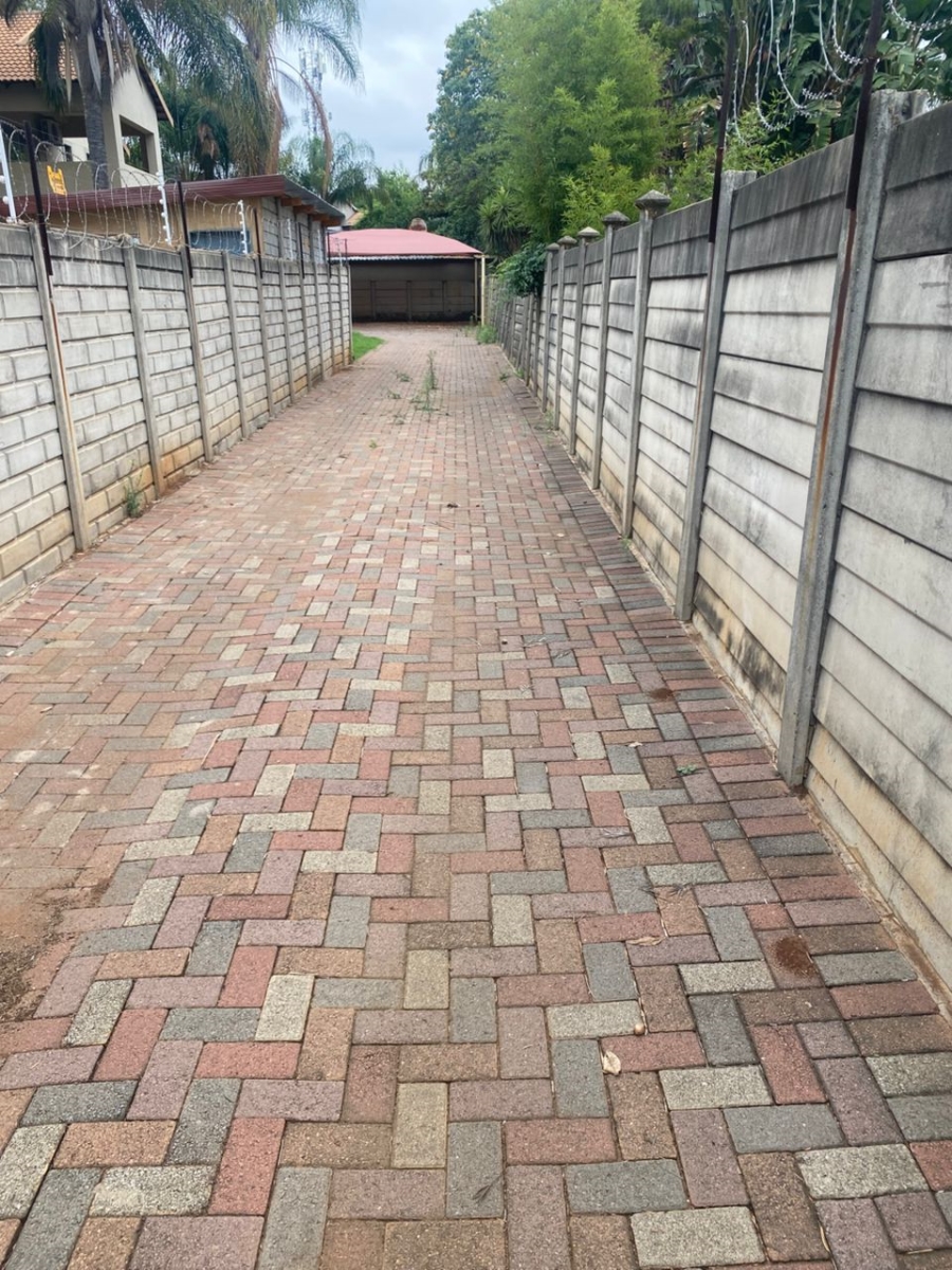 3 Bedroom Property for Sale in Waterval East North West